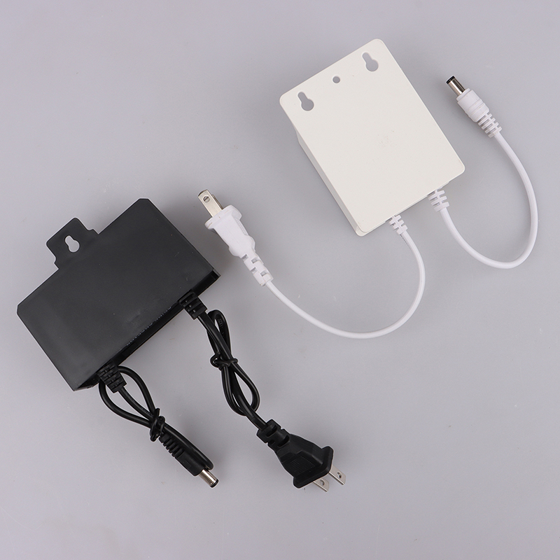 Alimentatore AC/DC 12V 2A 2000 - Outdoor Power Plug In recensione e prezzo