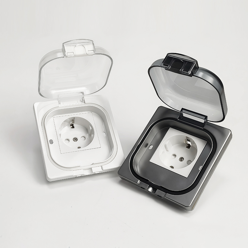 Presa esterna impermeabile IP6 - Outdoor Power Module recensione e prezzo